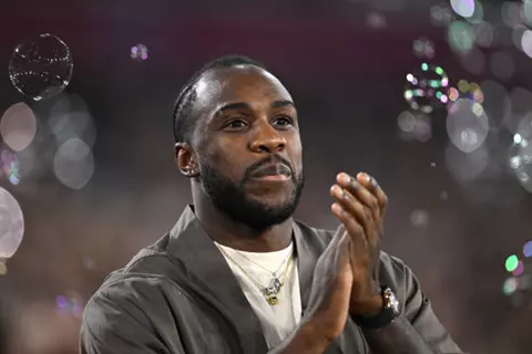 هدافه التاريخي.. وست هام يعلن رحيل أنطونيو